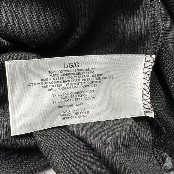 Greg Norman Women's Monica Sleeveless‎ Mock Golf Polo Top, Size Large, Black - Picture 8 of 9